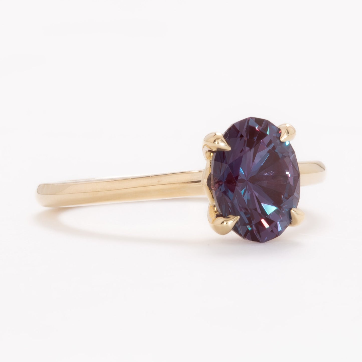 bree solitaire engagement ring in yellow gold and oval lab alexandrite