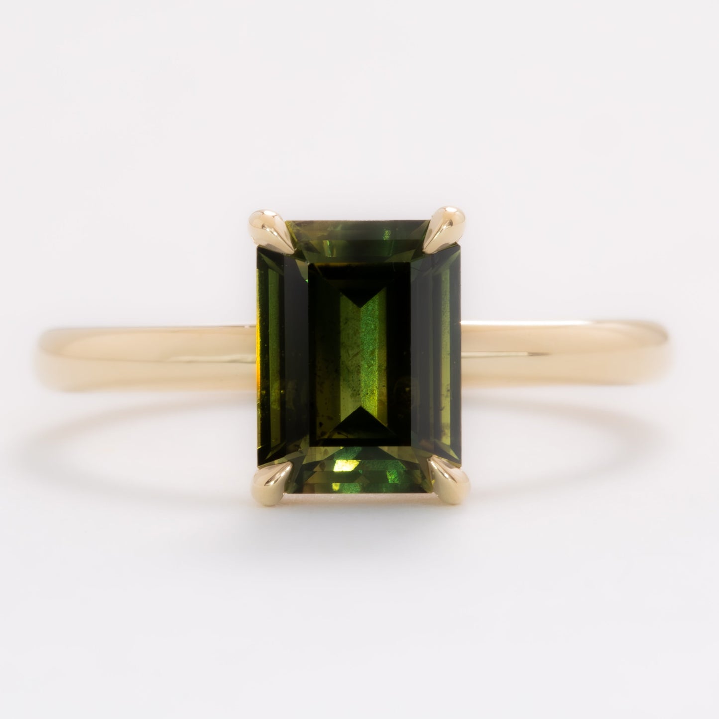 cali solitaire ring with natural australian sapphire