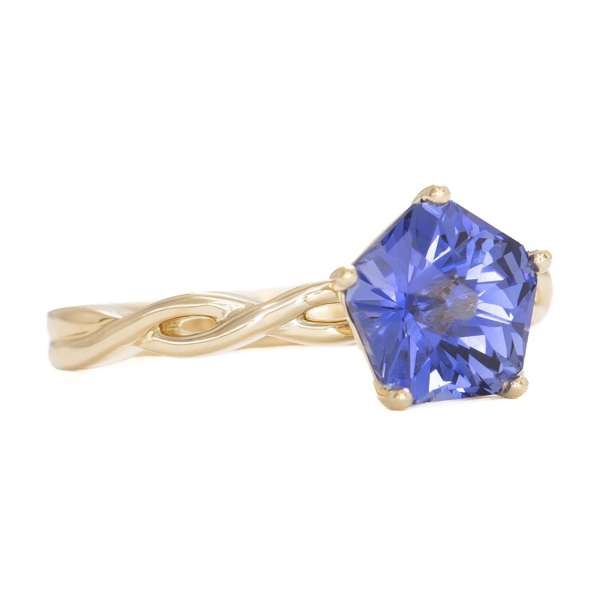cressida solitaire ring with twisted band in yellow gold and hanami flower periwinkle blue lab sapphire