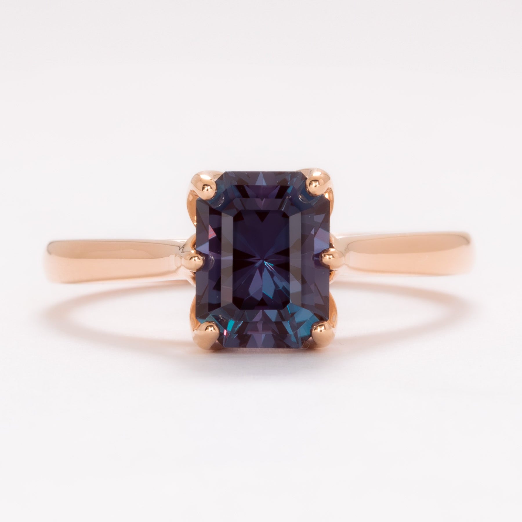 daphnis solitaire engagement ring with radiant cut lab alexandrite