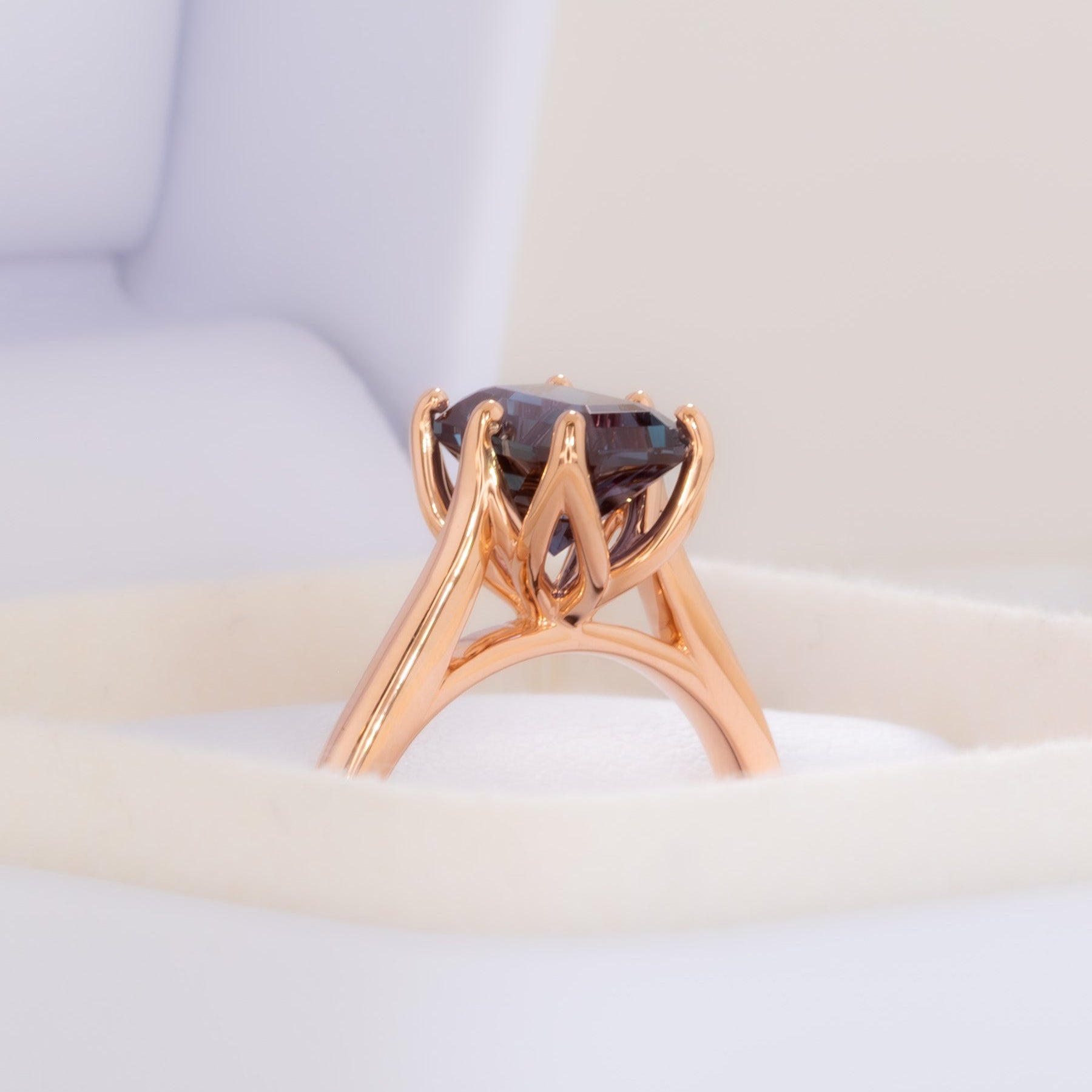 daphnis solitaire engagement ring with radiant cut lab alexandrite