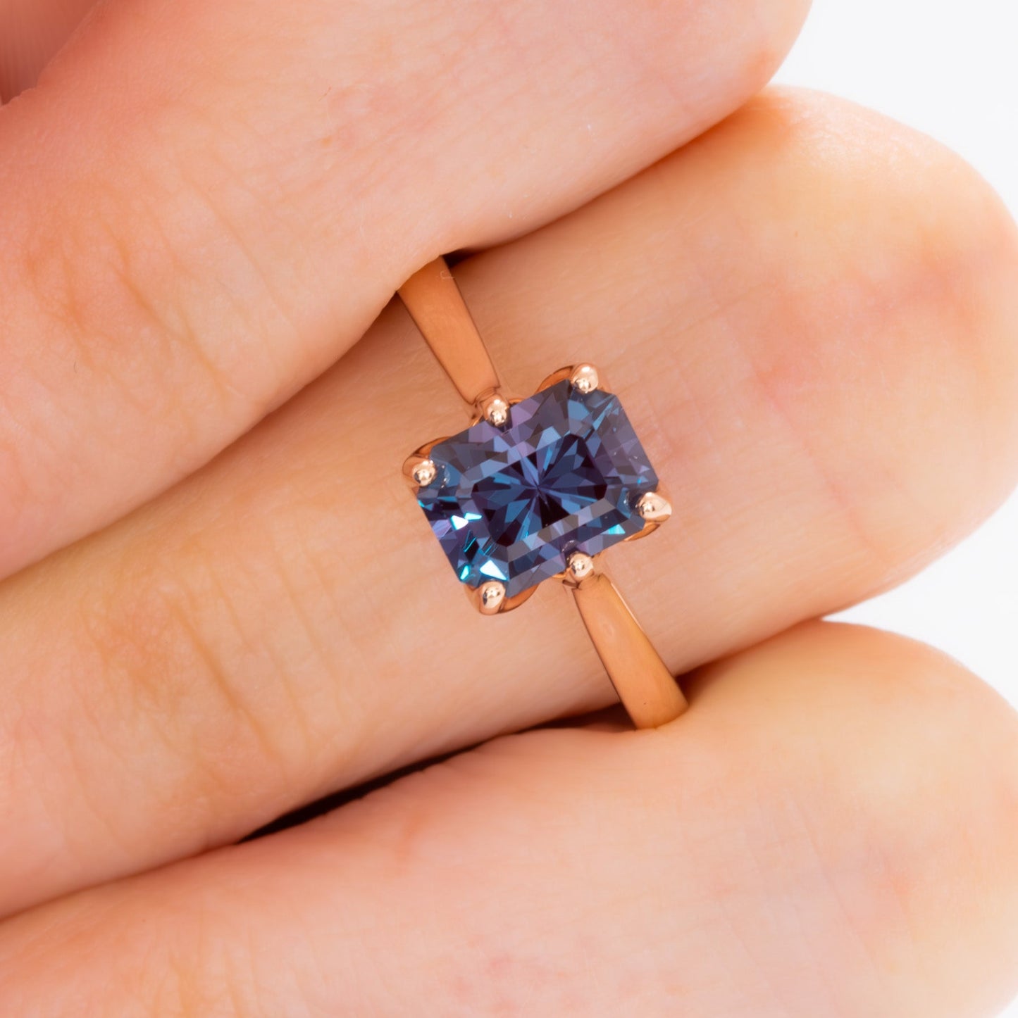 daphnis solitaire engagement ring with radiant cut lab alexandrite