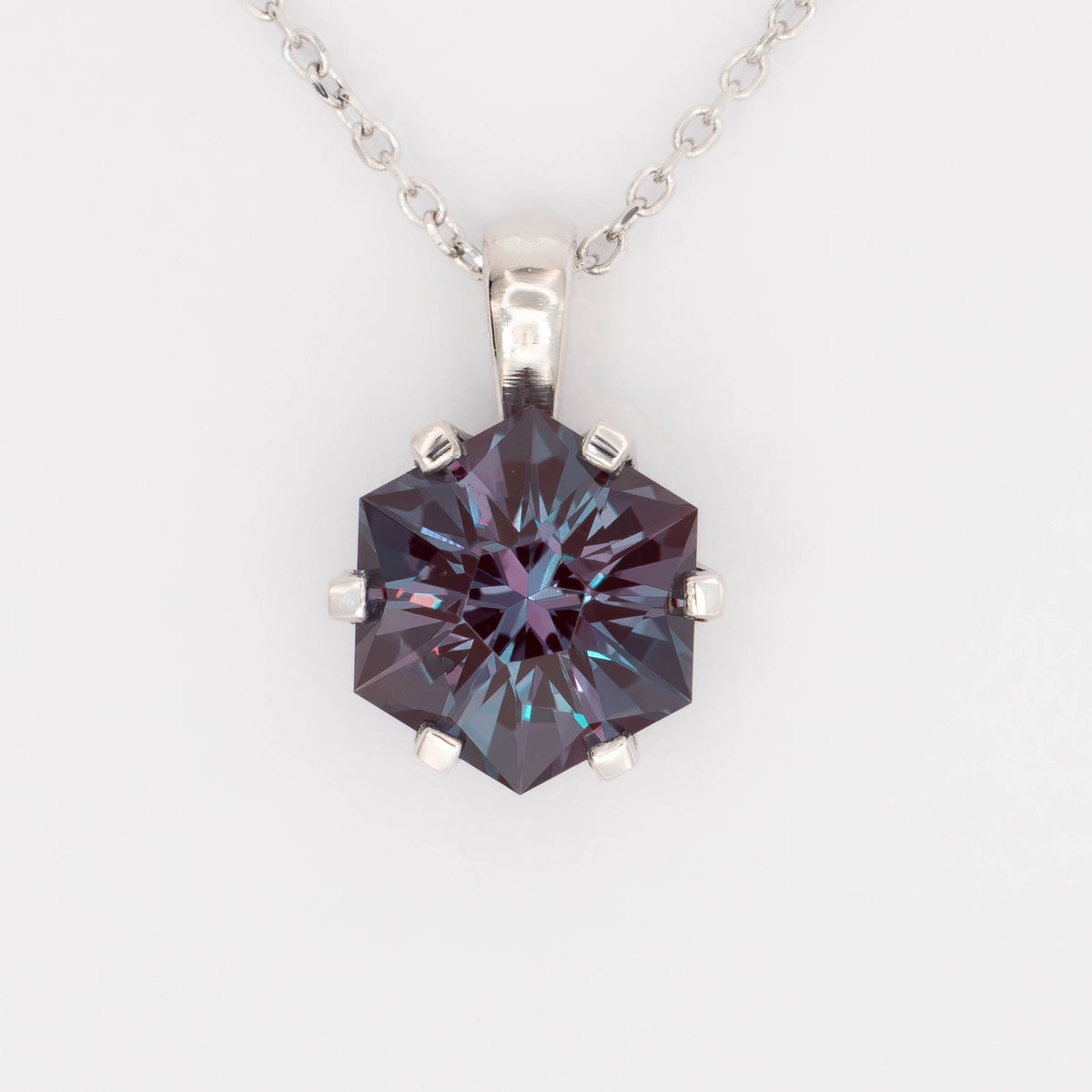 eridanus pendant in white gold with hex cut lab alexandrite
