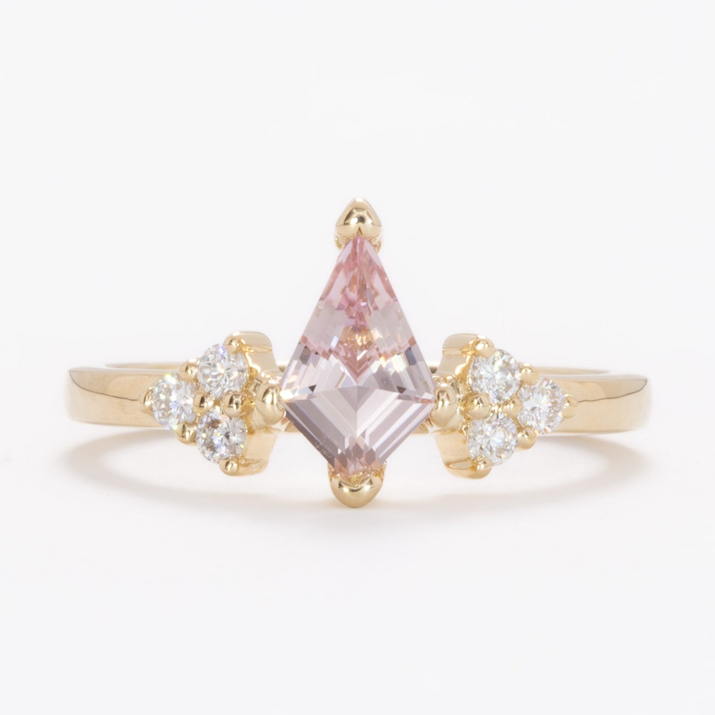 esilda ring with peach lab sapphire kite