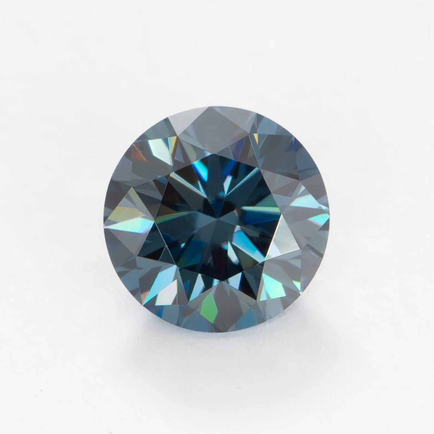 round white moissanite