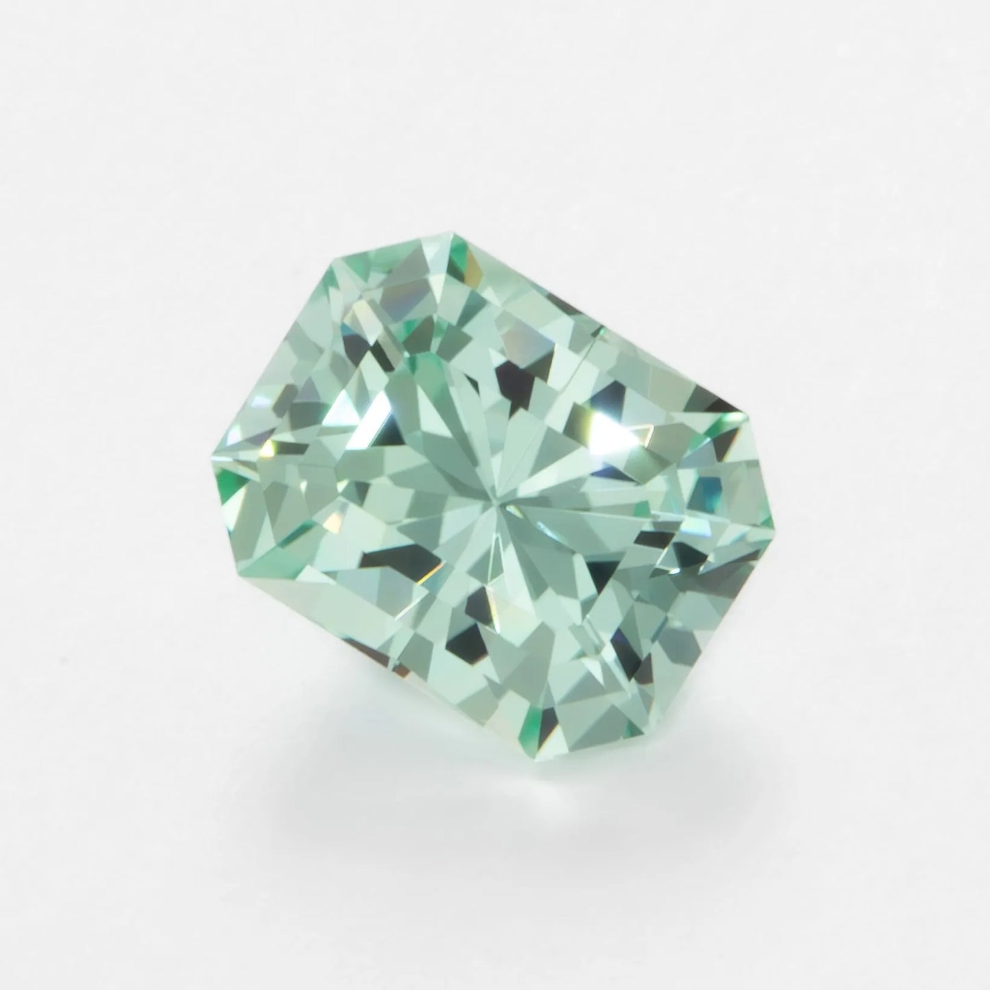 mint lab sapphire radiant cut framboise