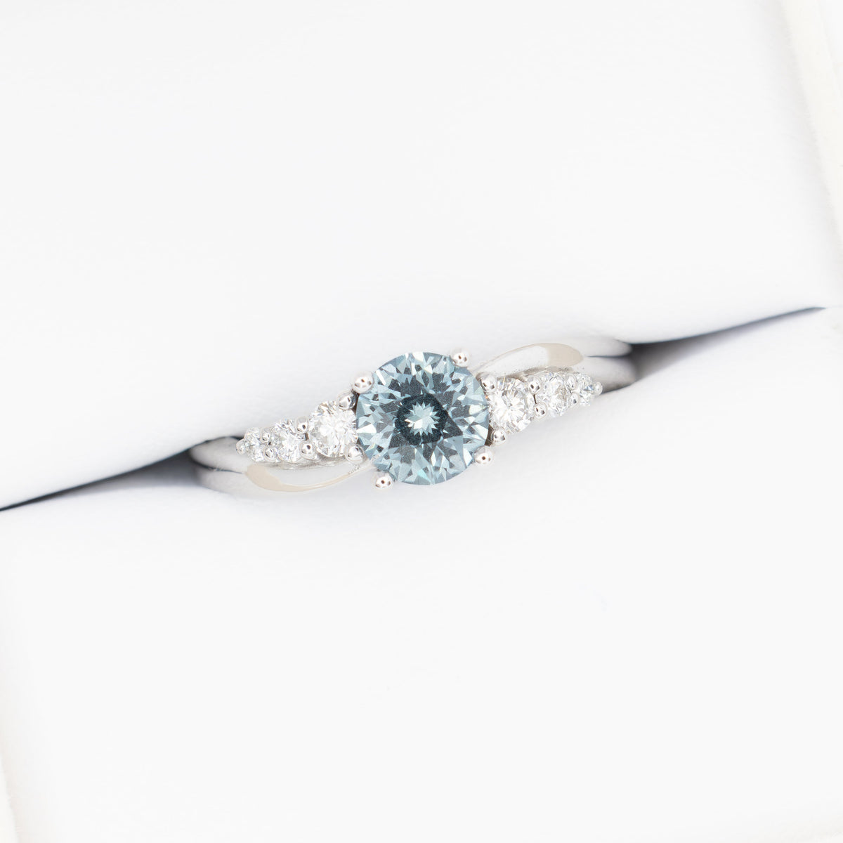 haisley accented ring in white gold with round blue lab sapphire