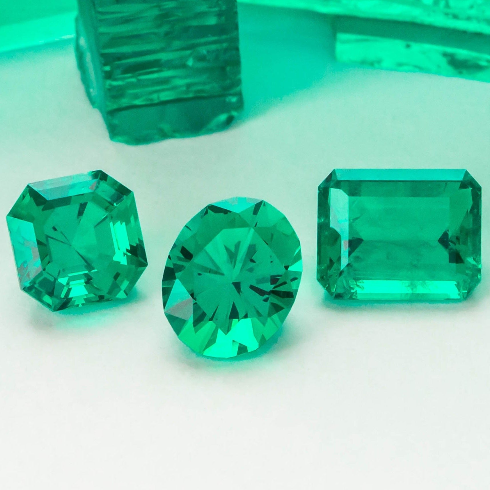 colombian color hydrothermal emerald