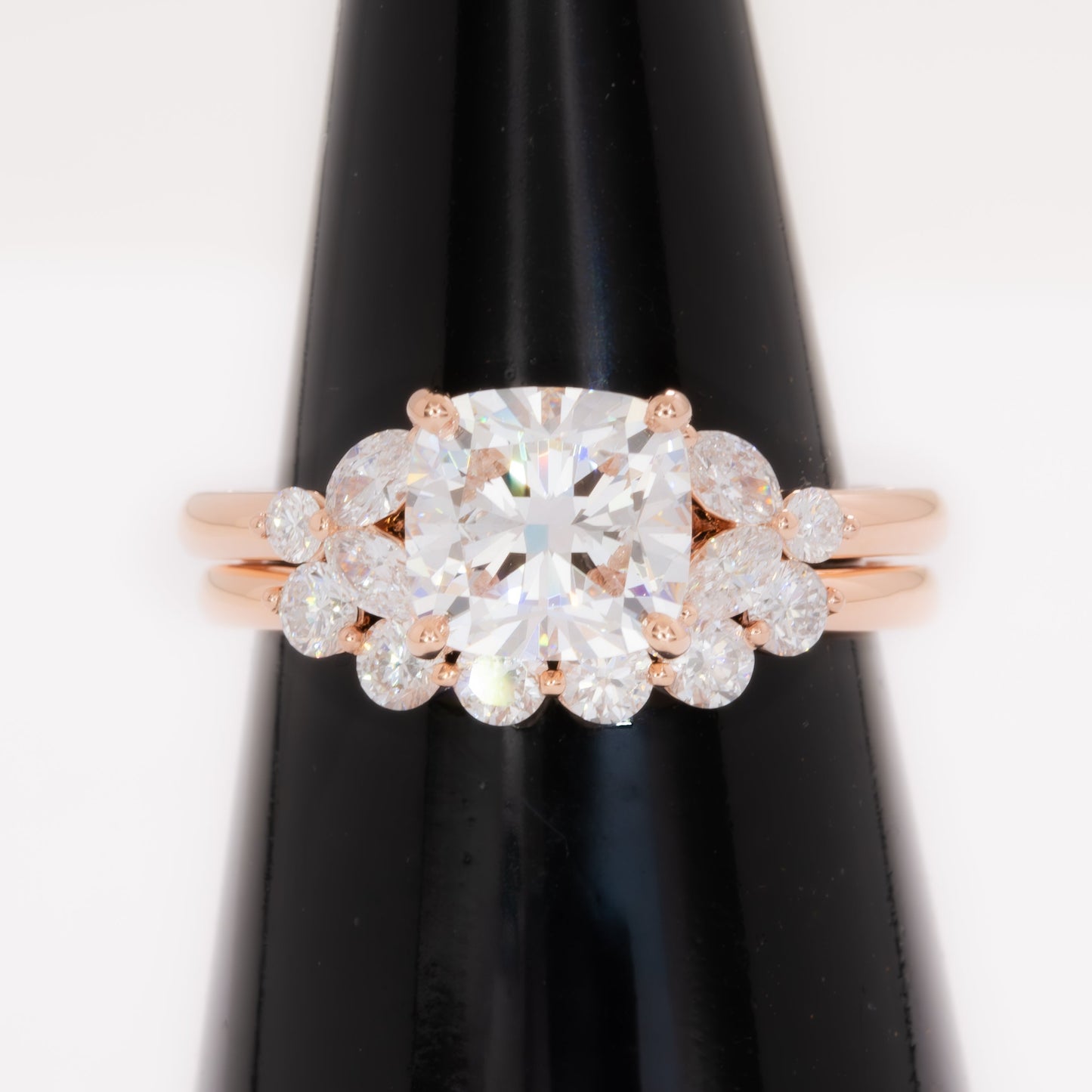 lili wedding set with cushion moissanite