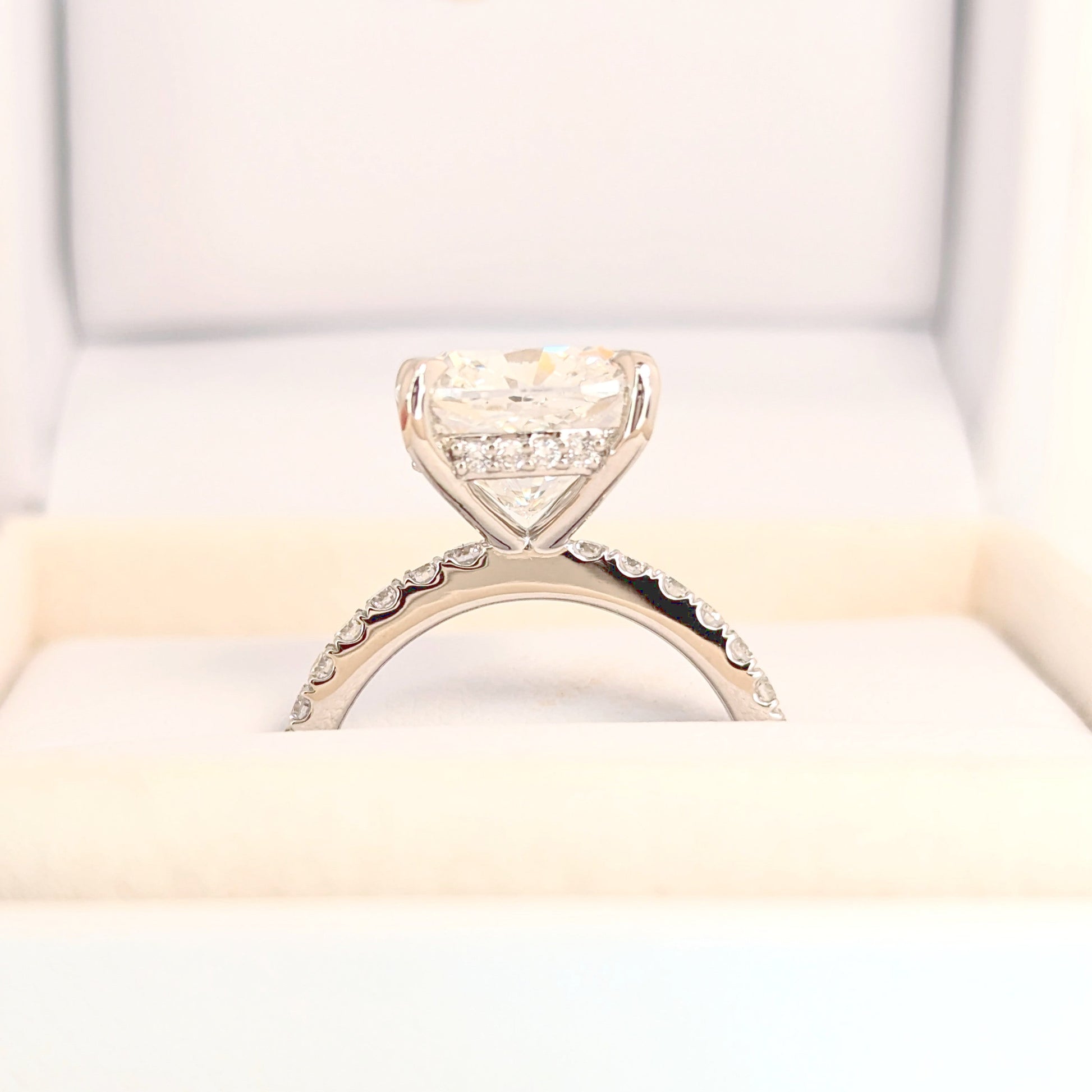 lottie ring with lab diamond cushion in platinum