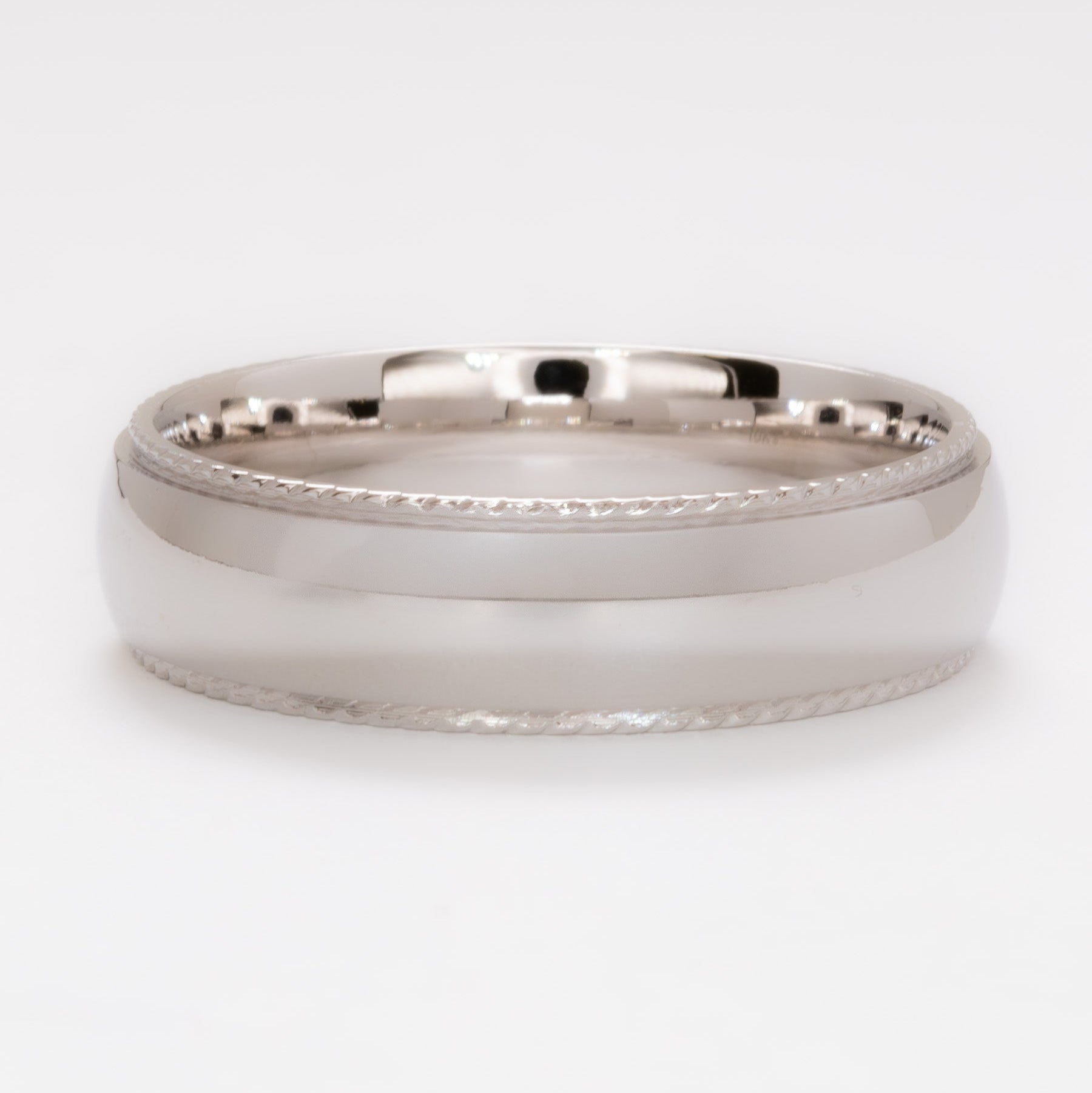 men's band in white gold with rope design