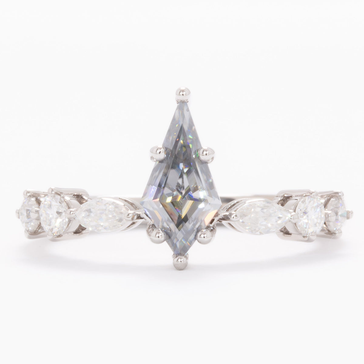 Modified Aurelia Ring – Stag & Finch