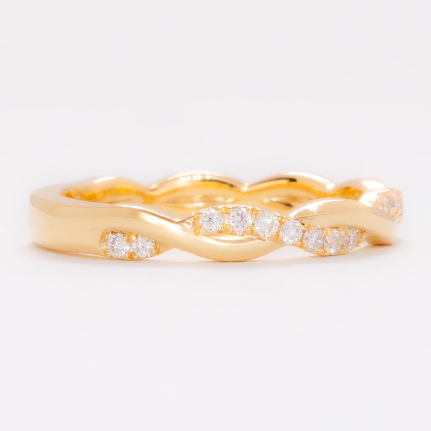 odette infinity band with lab diamonds in yellow gold