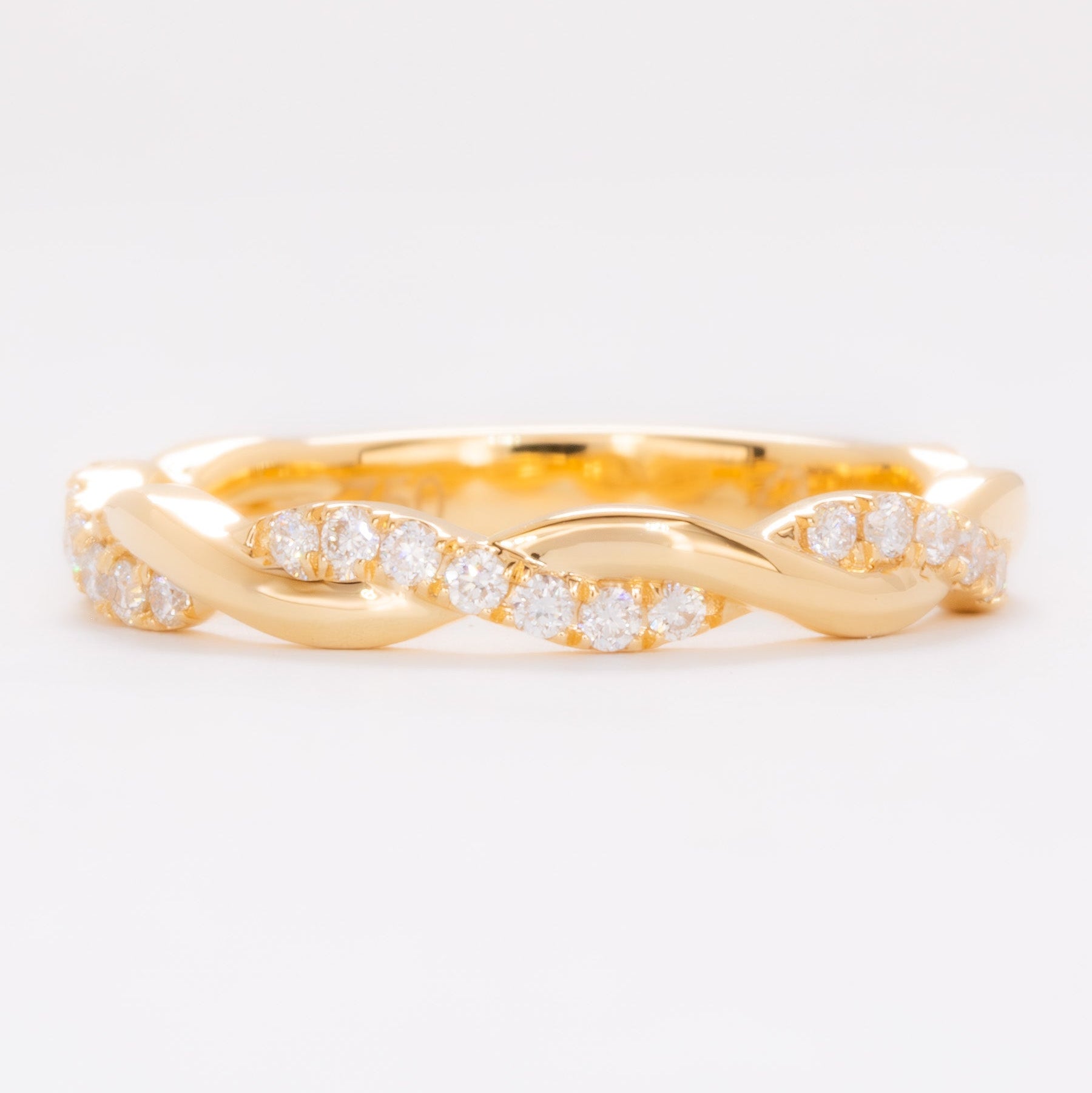 odette infinity band with lab diamonds in yellow gold