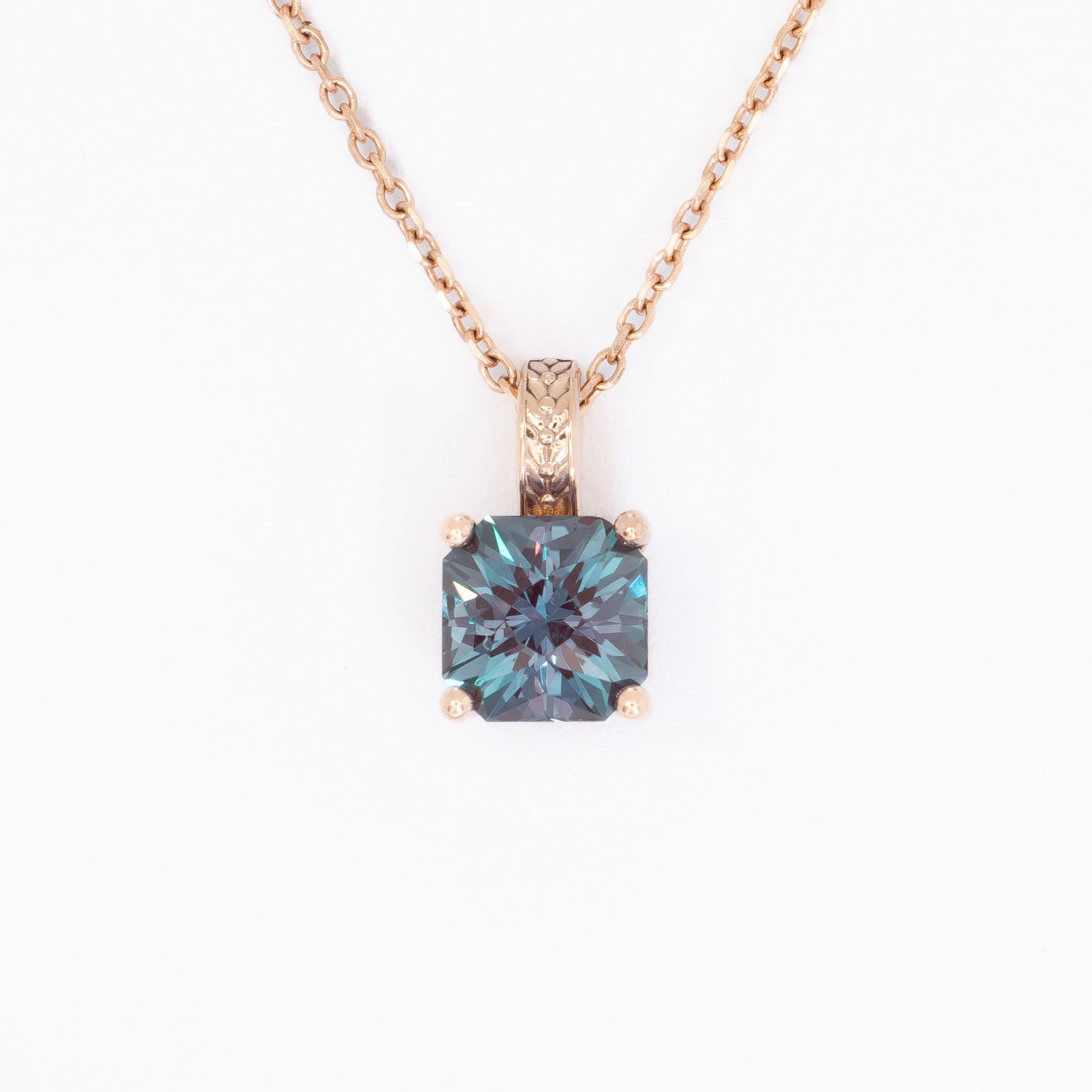 paisley lab alexandrite necklace in rose gold