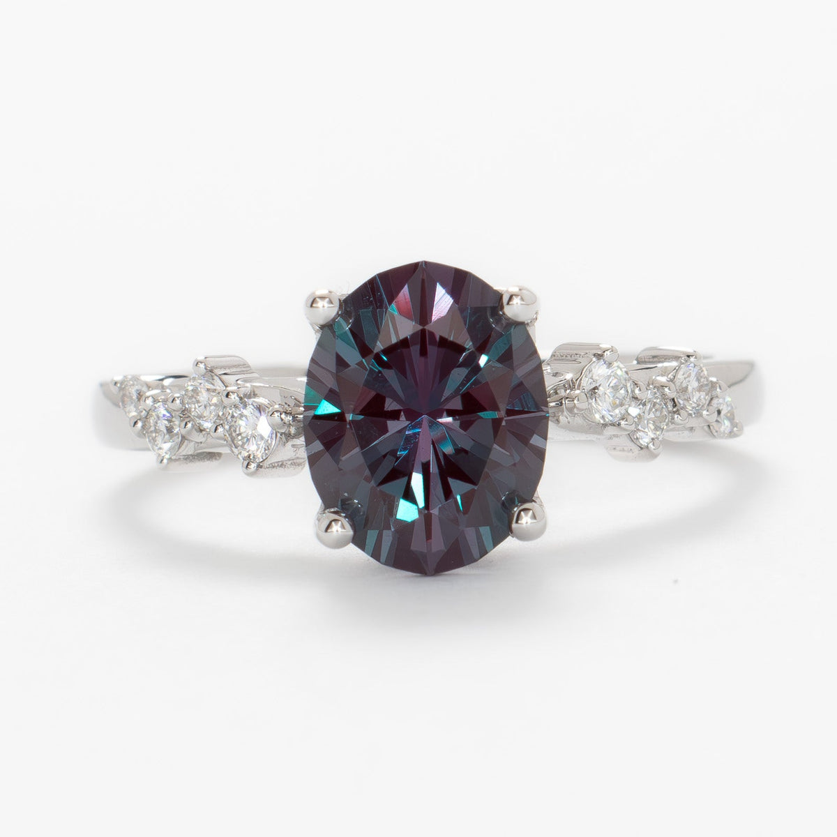 penelope ring in white gold with oval lab alexandrite