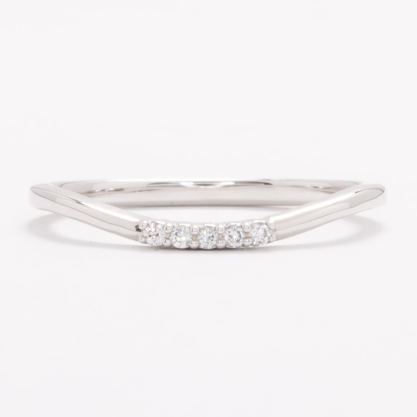 penelope wedding band in white gold and lab diamonds