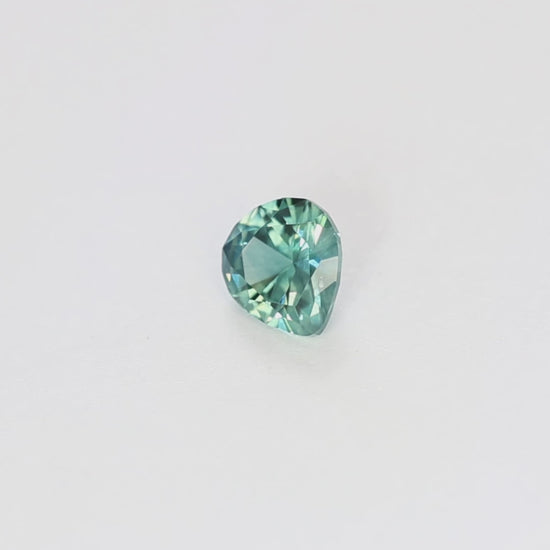 MS0245 0.87ct blue-green pear montana sapphire