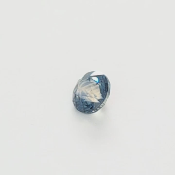MS0162 bi-color blue white round montana sapphire