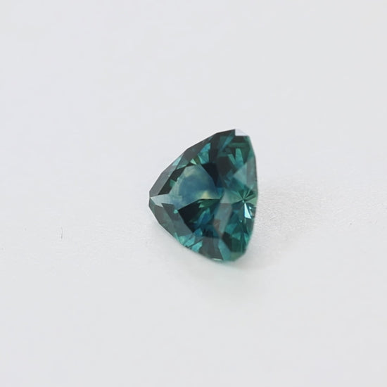 PSH0546 1.08ct rich blue trillion montana sapphire