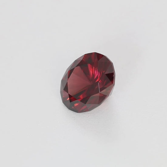 ZR0130 3.08ct omni oval red zircon