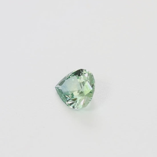 MS0178 1.02ct light blue pear montana sapphire