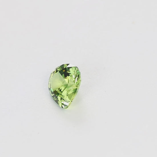 AU0147 1.70ct green-yellow eden pear australian sapphire