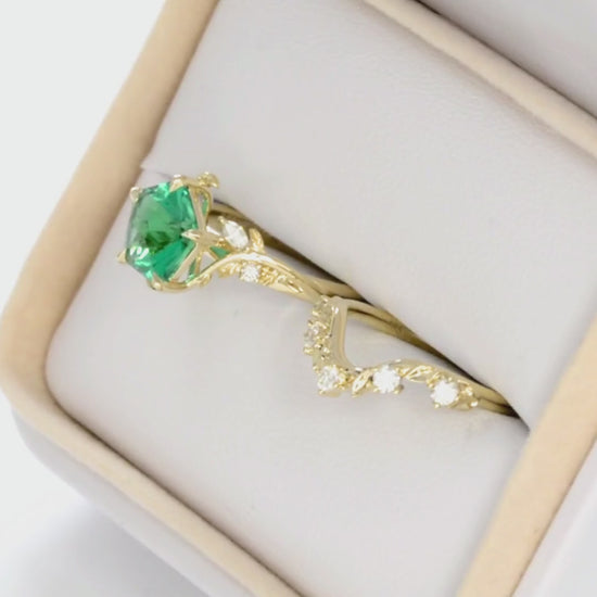 airam and anjelica wedding set in yellow gold with hanami flower lab emerald