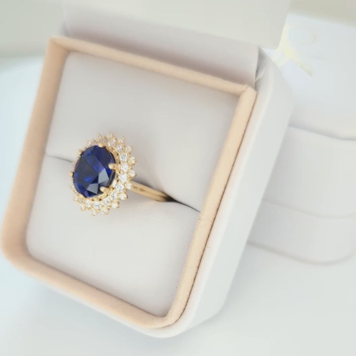 Sabela double halo engagement ring yellow gold