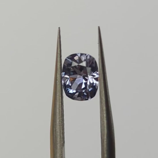AF0132 lavender-blue african sapphire