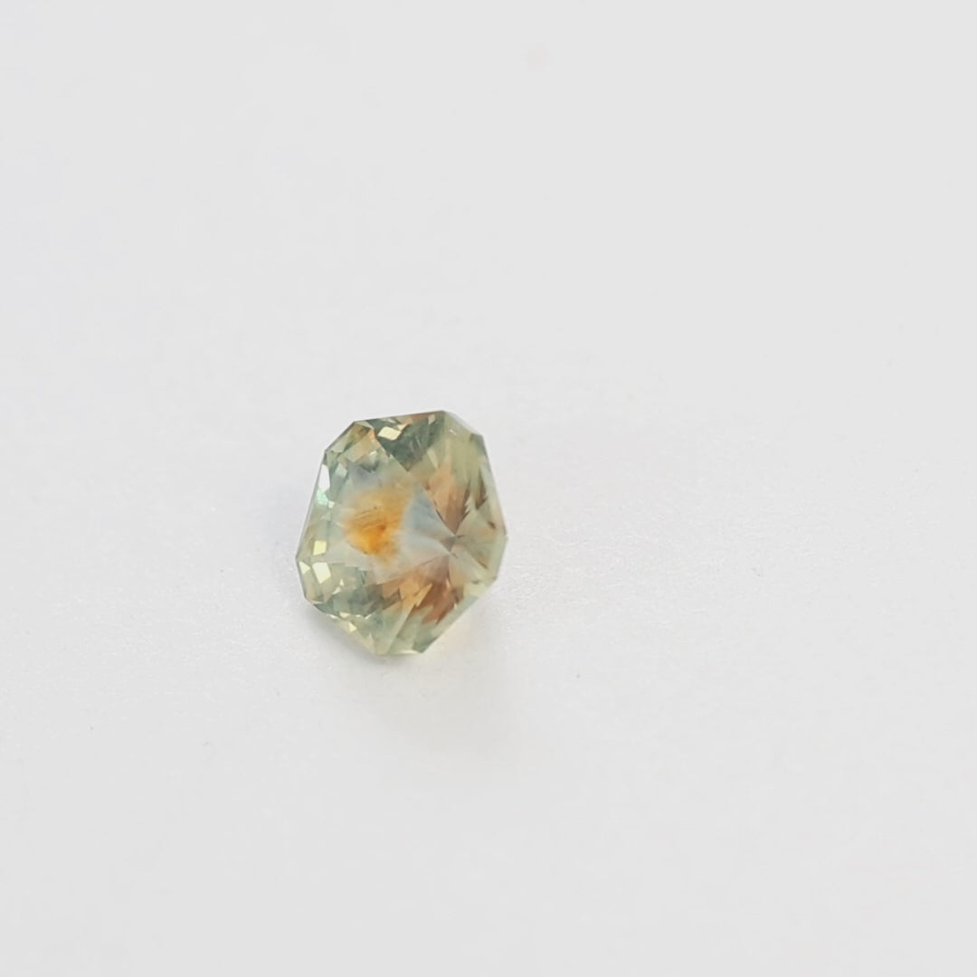 MS0260 1.20ct bi-color hanami flower montana sapphire