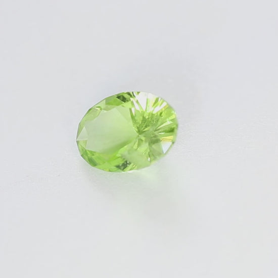 PD0107 1.70ct omni oval peridot