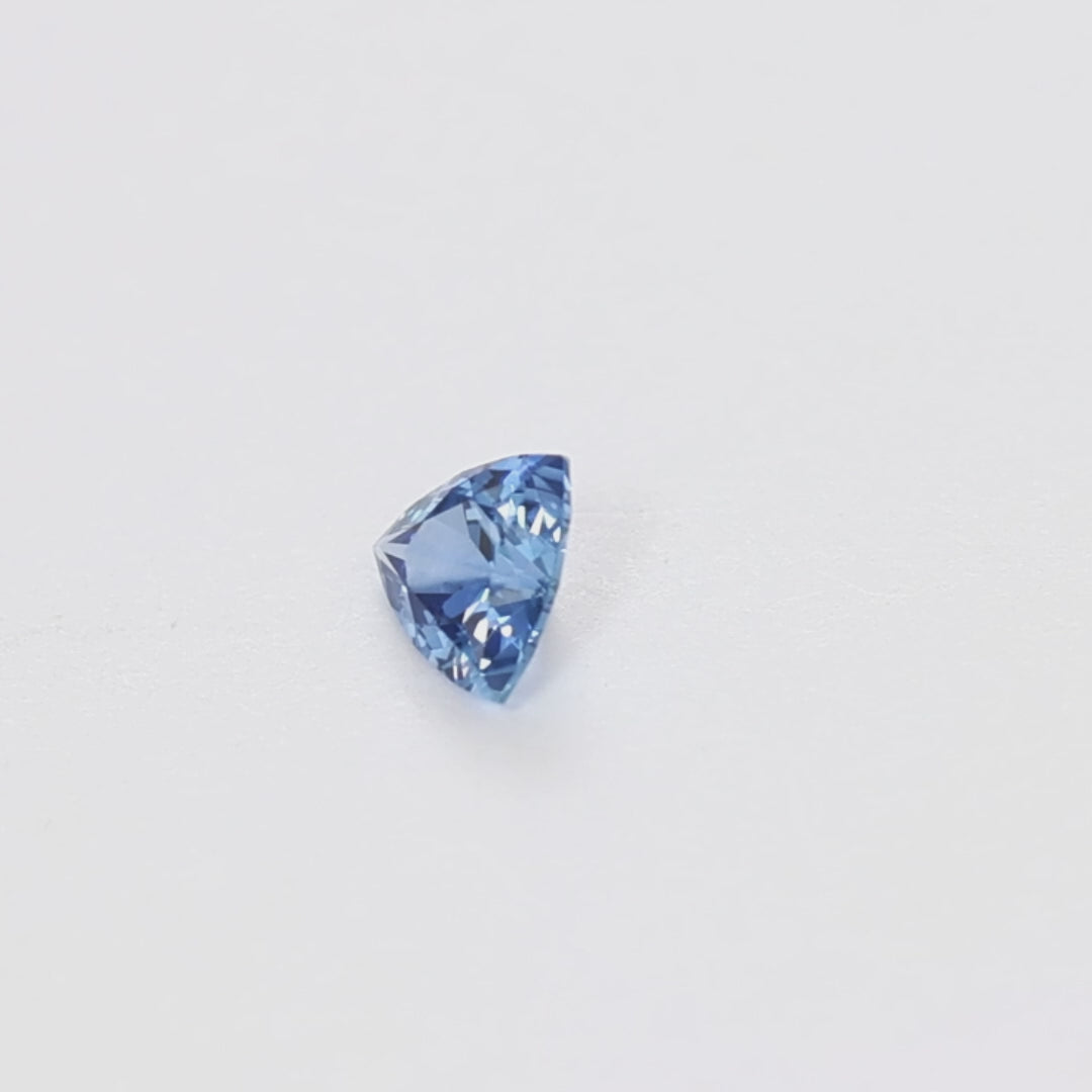 AF0123 0.48ct tachyon trillion blue african sapphire