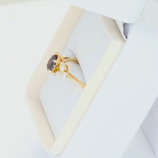 lili nature inspired ring in yellow gold with pear lab alexandrite