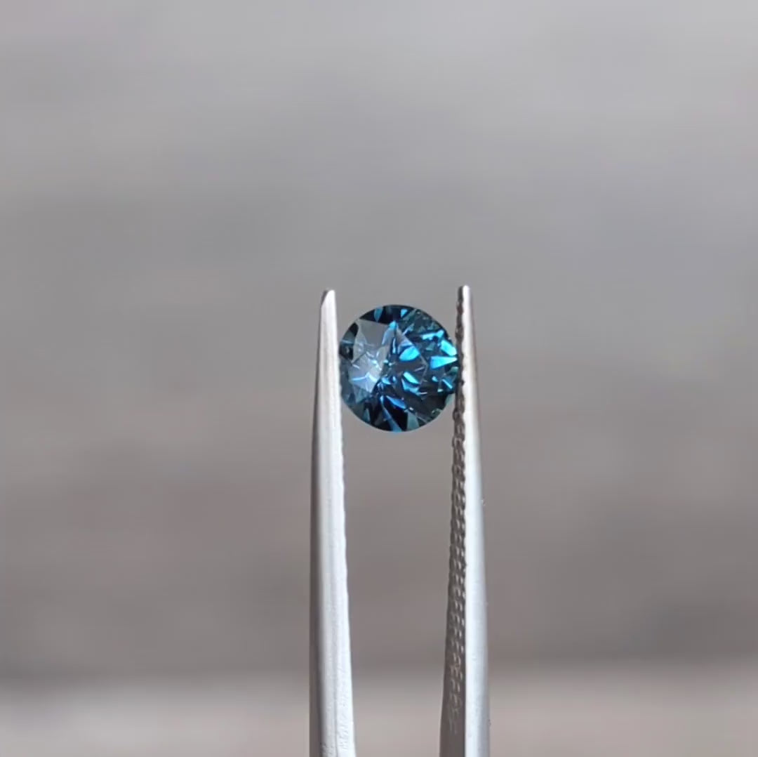 MS0112 blue-green montana sapphire round