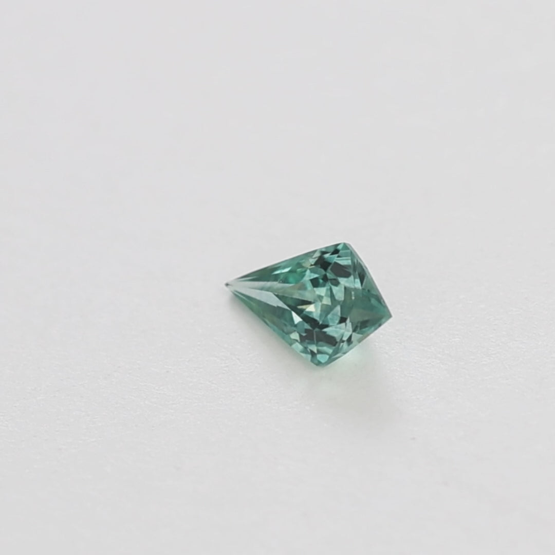 MS0193 0.51ct blue kite cut montana sapphire