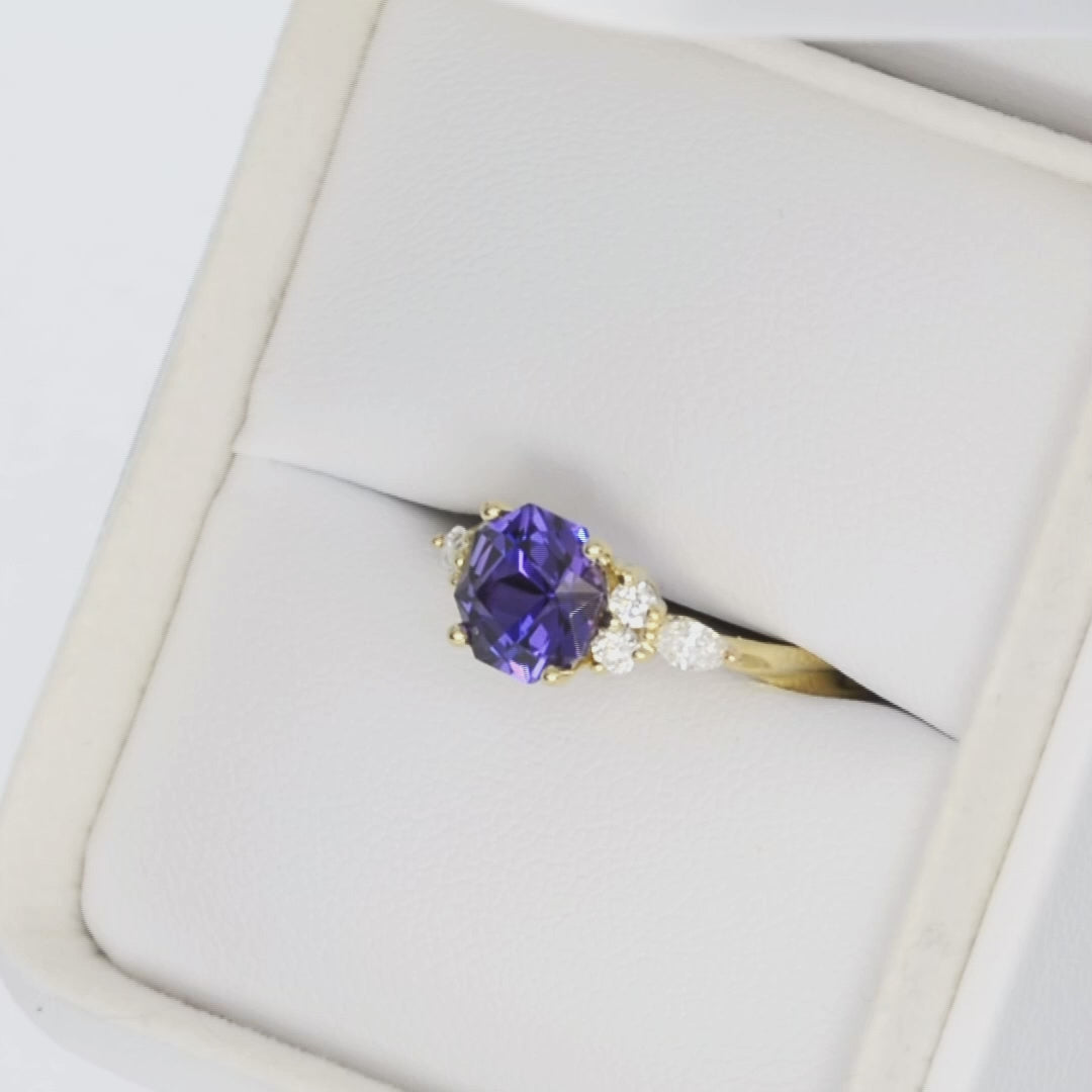 ardene accented ring in yellow gold with purple lab sapphire