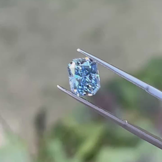 radiant blue moissanite tweezer video