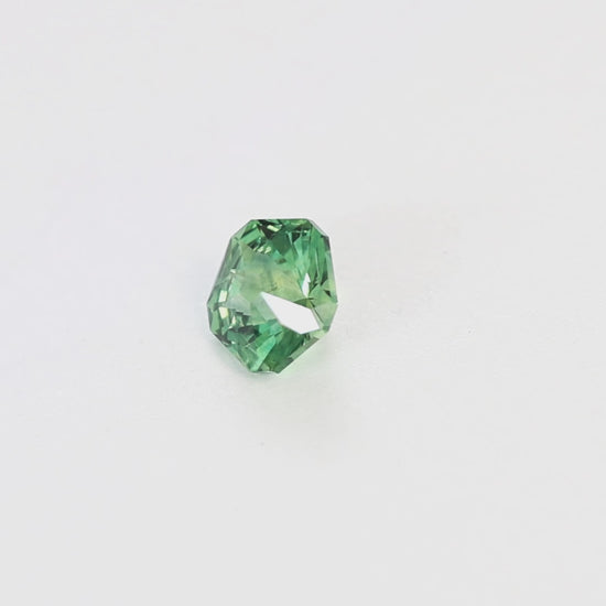 MS0261 1.18ct bi-color green and yellow hanami flower montana sapphire