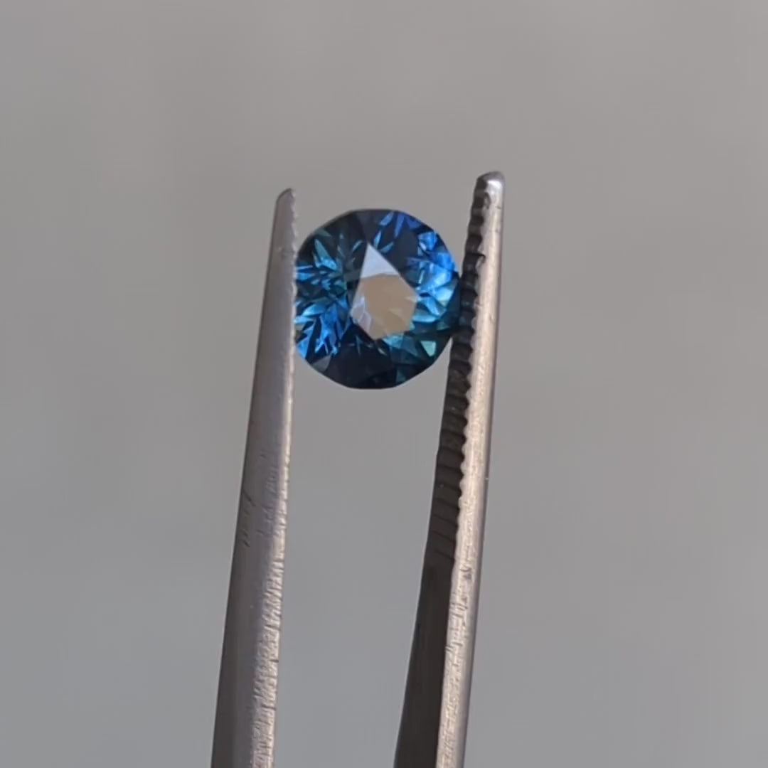 MS0133 peacock blue montana sapphire round