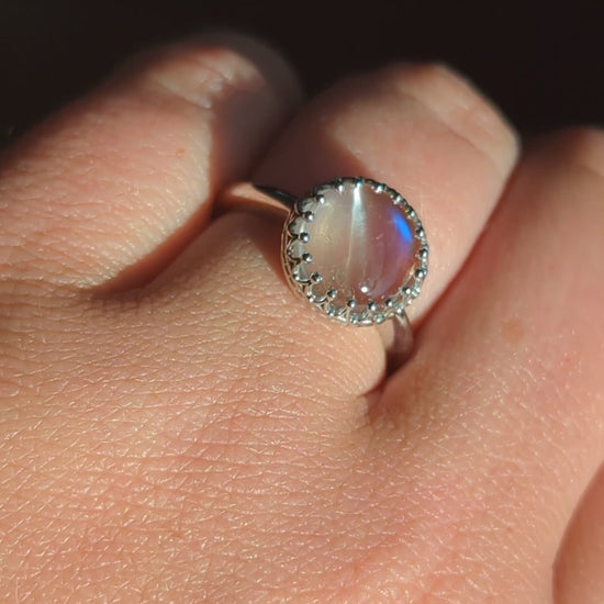 moonstone ring in white gold