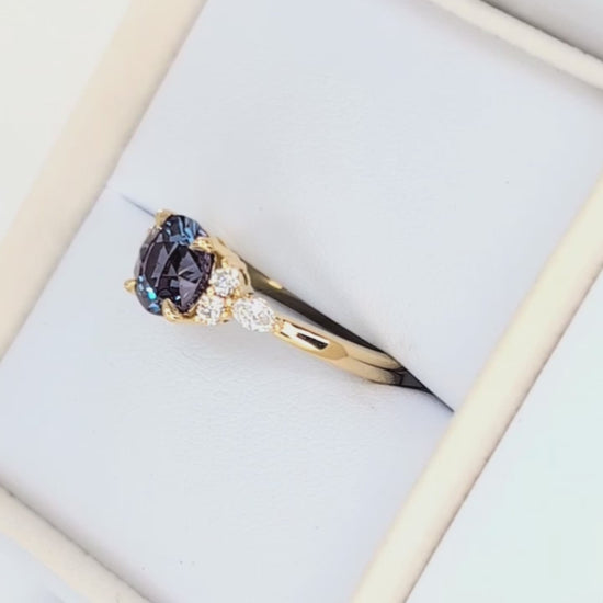 summer engagement ring in yellow gold with round lab alexandrite