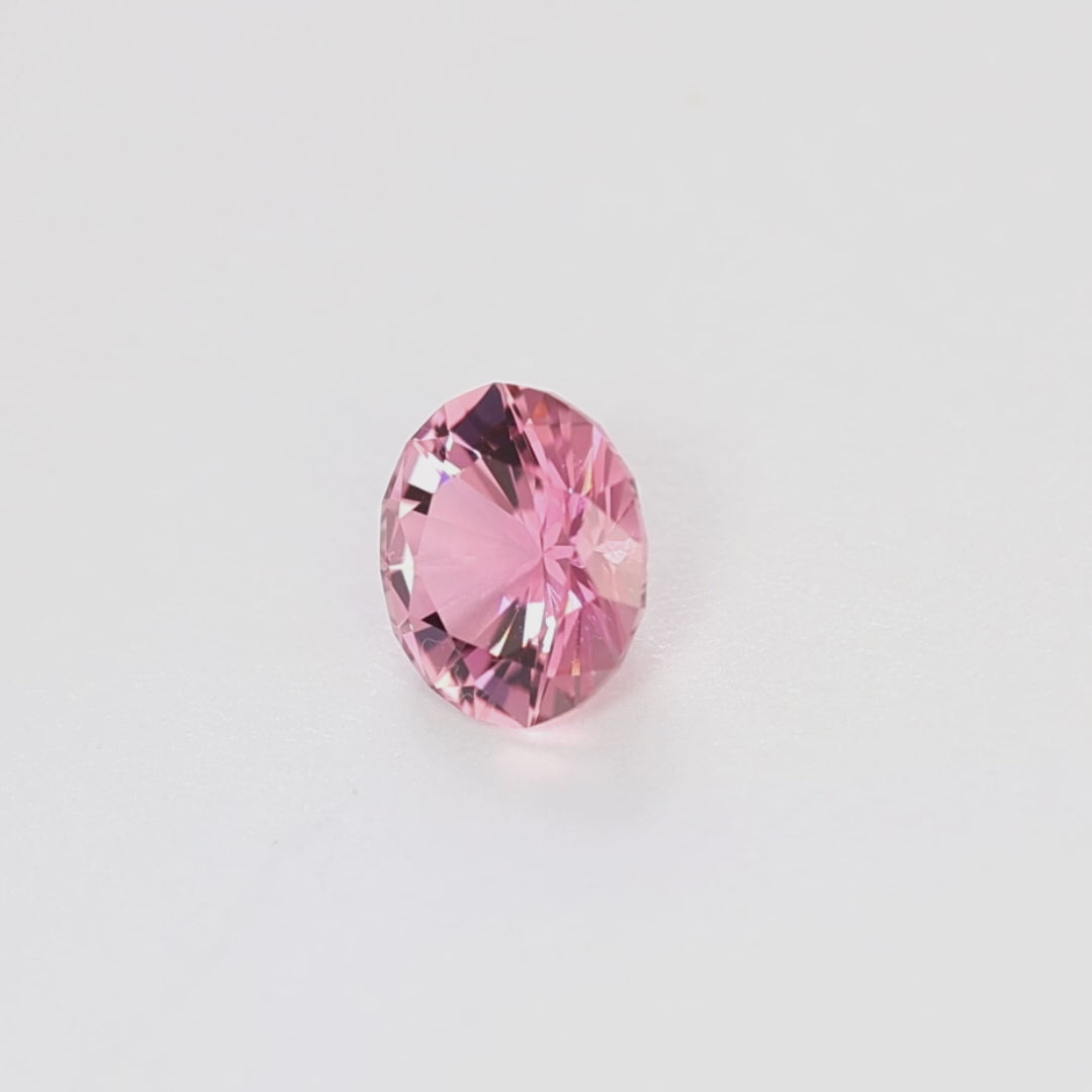 TL0122 1.78ct omni oval pink tourmaline