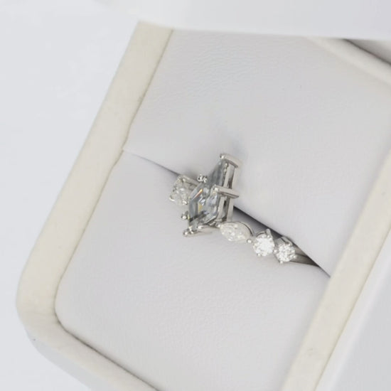Aurelia accented ring with grey moissanite kite