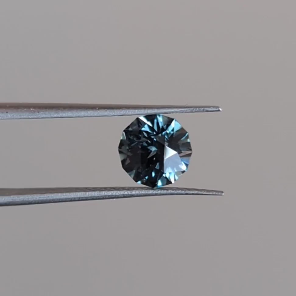 ms0144 blue-green montana sapphire round