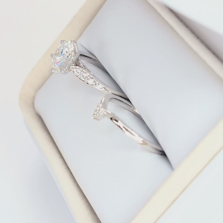 tabitha wedding set with round moissanite