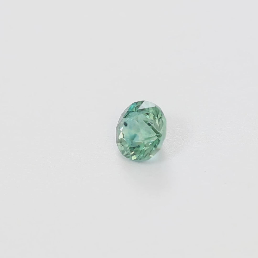 MS0146 0.97ct light blue-green round montana sapphire
