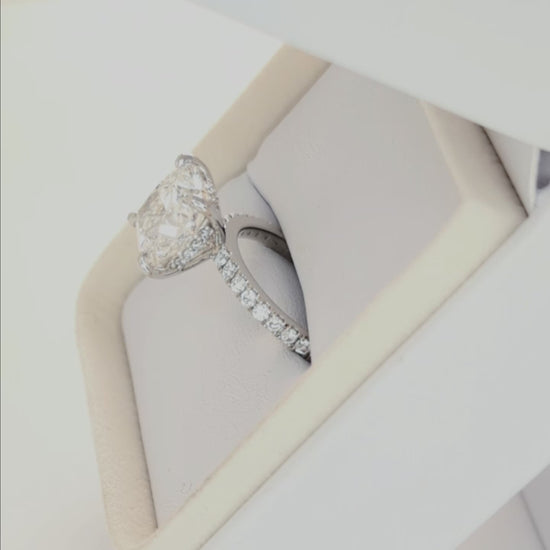 lottie ring lab diamond cushion in platinum