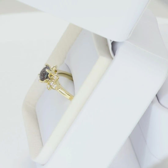 azalea nature inspired ring in yellow gold with round lab alexandrite