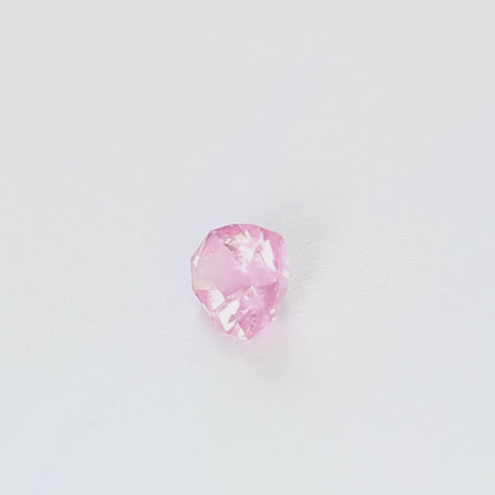 SP0103 0.48ct heart cut pink spinel